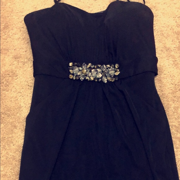 Prom dress - Picture 2 of 3